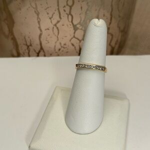 14K DIAMOND ANNIVERSARY BAND